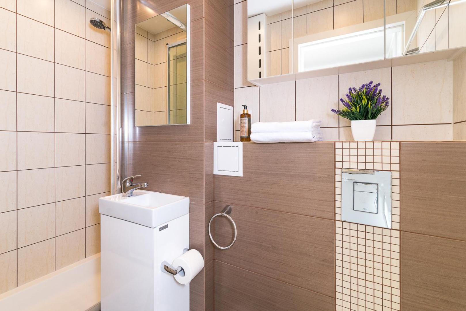 Bagno 7 - Modern Apartment By Noclegi Renters Warszawa Exteriör bild